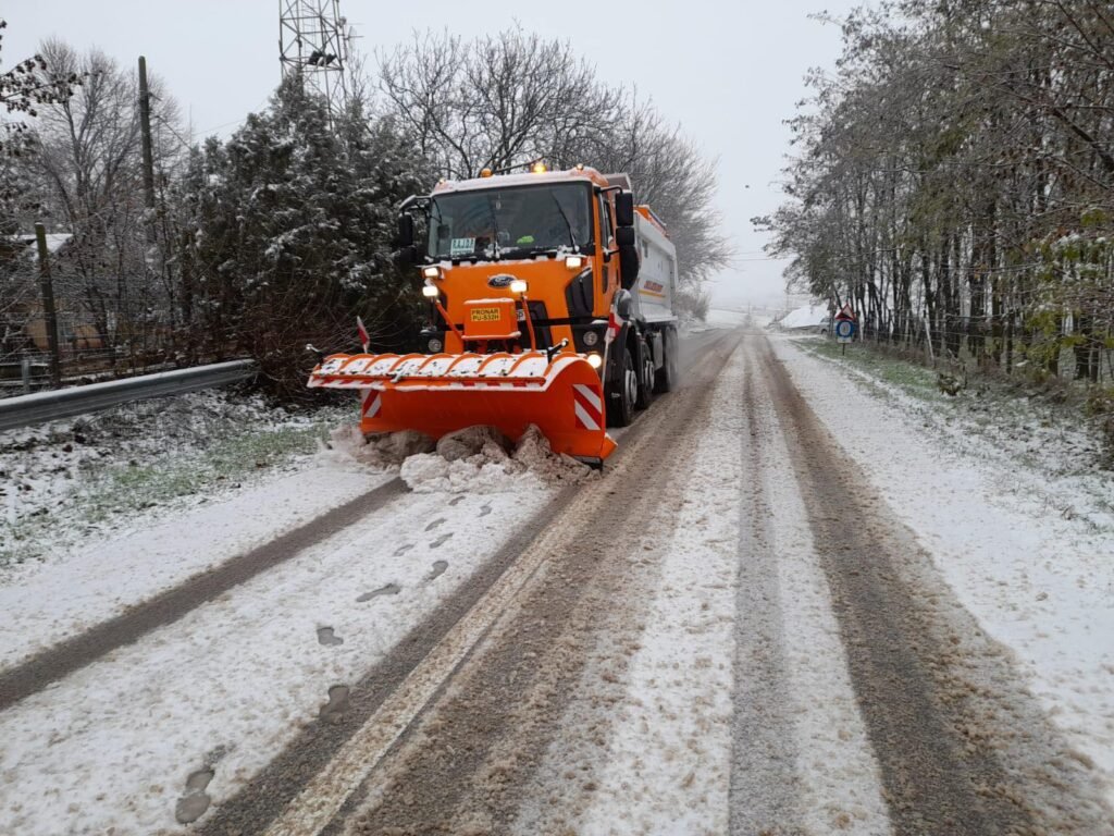 Vremea în Dobrogea: ninsori moderate cantitativ și intensificări ale vântului