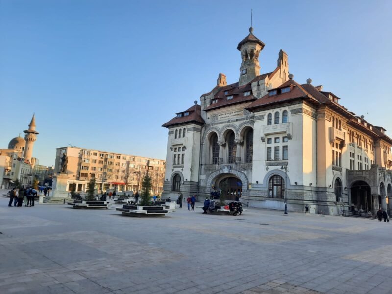 Își mută Primăria Constanța sediul în clădirea Muzeului de Istorie Națională și Arheologie Constanța?