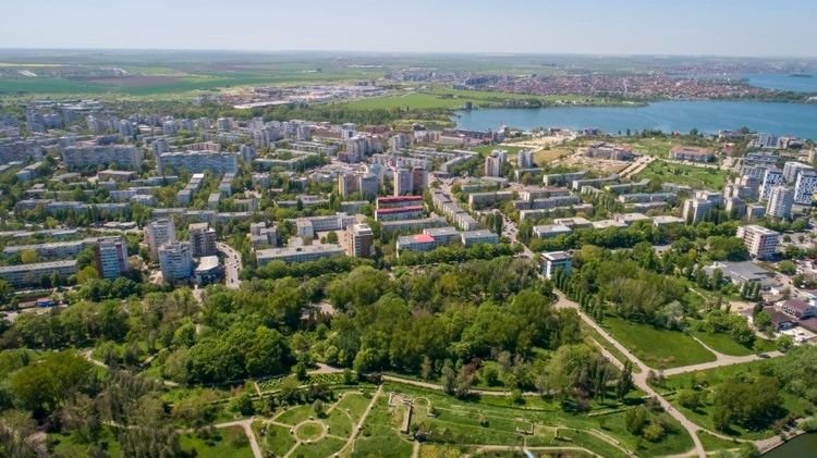 Primarul Constanţei anunţă modernizarea Parcului Tăbăcărie – va avea cinci grădini tematice. „Are şi Constanţa Herăstrăul ei”