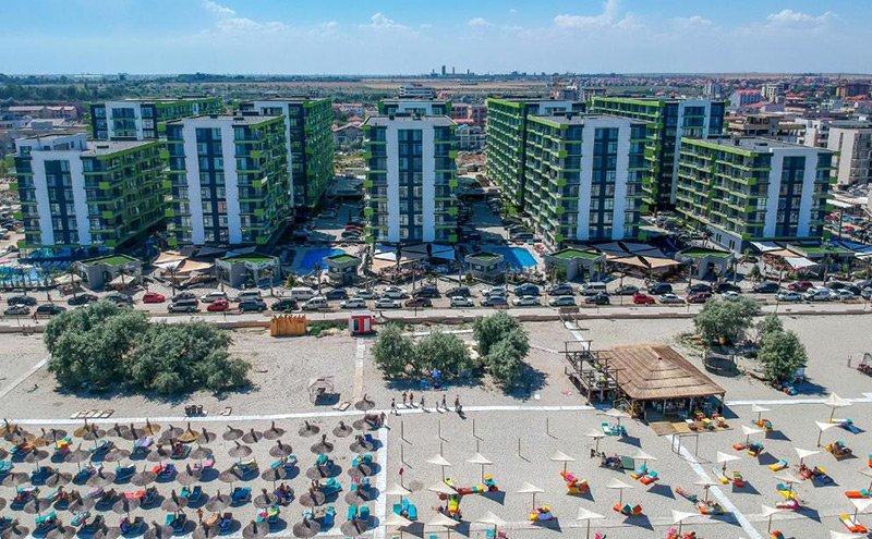 Copii intoxicați cu clorul din piscina unui complex din Mamaia Nord