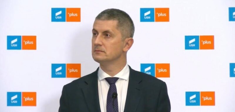 București: Dan Barna a fost lovit pe trecerea de pietoni în timp ce se deplasa cu o trotinetă electrică