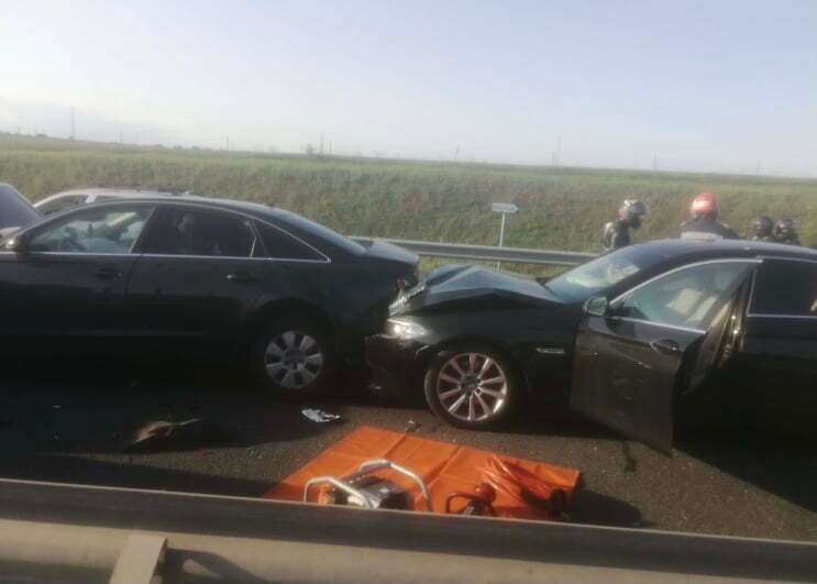 Patru mașini au fost implicate într-un accident rutier pe autostrada A2, pe sensul de mers spre București
