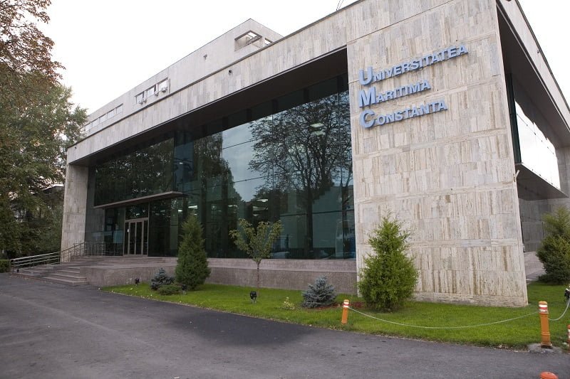 Constanţa ar putea să-şi piardă prima universitate