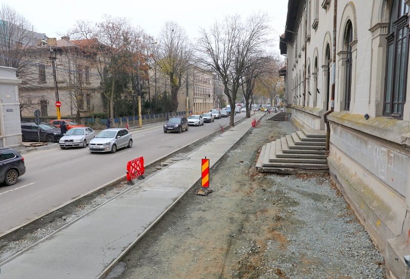 Noi reglementări pe un tronson al străzii Mircea cel Bătrân