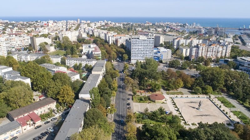 Cât de viabil este nexul: “Universitatea Ovidius” – mediul de afaceri constănțean – administrația publică locală, pentru transformarea orașului Constanța într-un oraș vibrant,  într-un model de comunitate eficientă?
