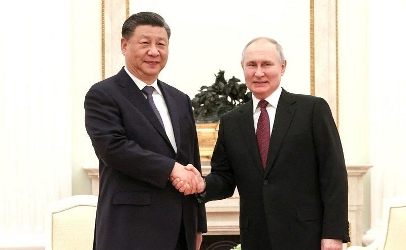 Putin își etalează alianța cu Xi, în cadrul unei întâlniri între „prieteni dragi” la Kremlin / Principalele momente ale întâlnirii celor doi dictatori