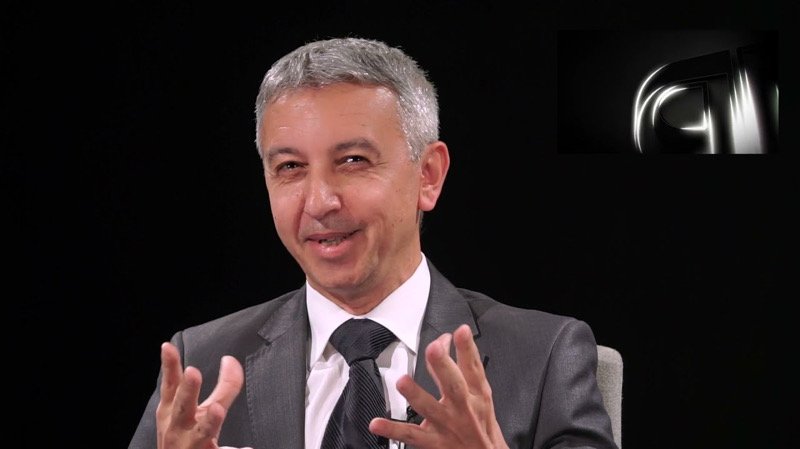 Dan Diaconescu, suspectat de relații sexuale cu minore / Acesta a fost reținut pentru 24 de ore