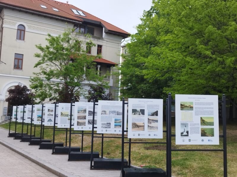Expoziția „Sejururile estivale la Constanța și Mamaia”
