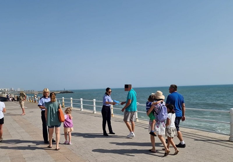 Activități de prevenire a tâlhăriilor și a furturilor din buzunare, genți și poșete