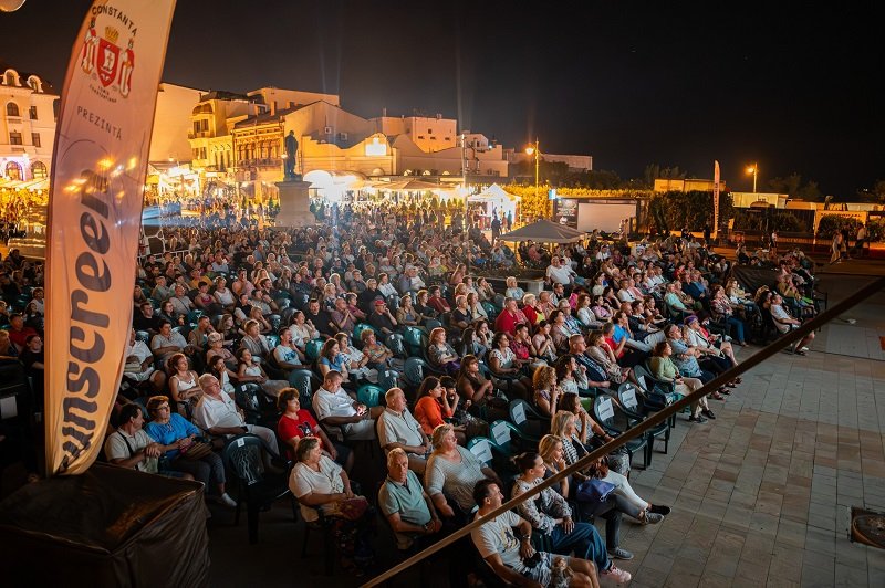 Peste 16.000 de constănțeni și turiști, spectatori la a doua ediție Sunscreen Film & Arts Festival