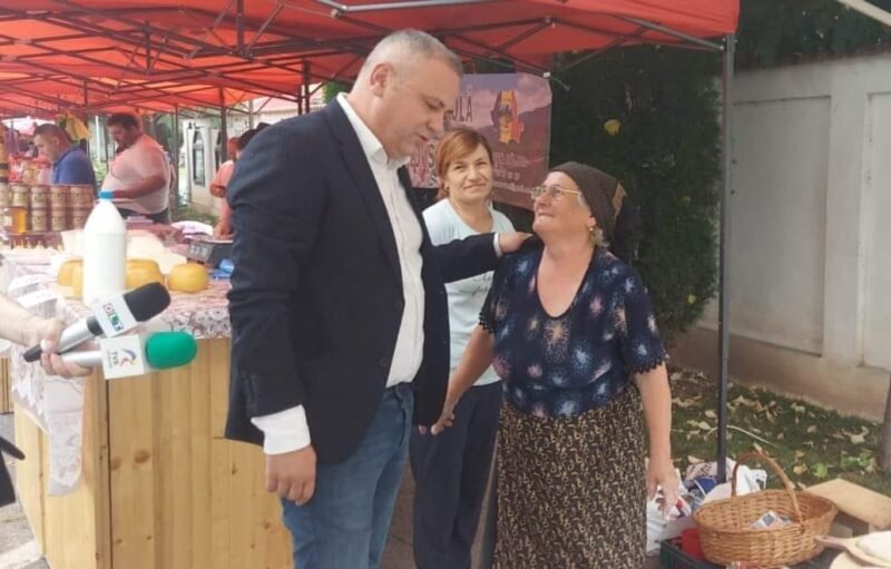 Ministrul Agriculturii: Importurile de cereale din Ucraina şi Republica Moldova vor fi permise doar fermierilor şi procesatorilor români