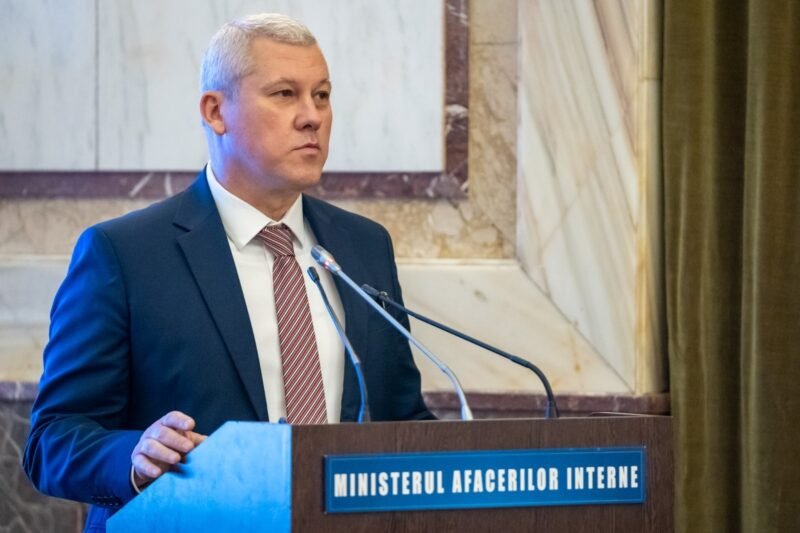 Moţiunea simplă împotriva ministrului de Interne, Cătălin Predoiu, respinsă de Camera Deputaţilor