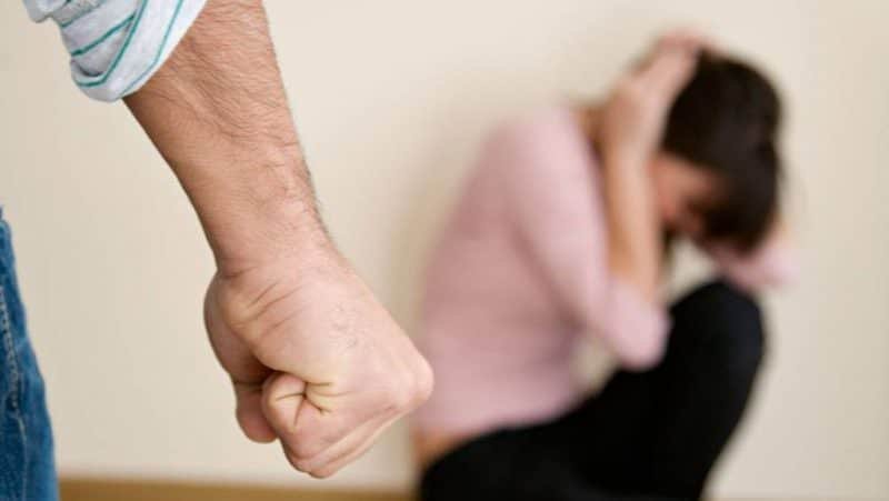 Ciucă, mesaj de Ziua Internaţională pentru Eliminarea Violenţei împotriva Femeilor: „Avem datoria de a ne asigura că nicio femeie nu mai suferă”