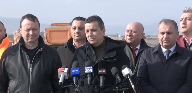 Grindeanu, în vizită pe şantierul A7, tronsonul 2: Stadiul lucrărilor este la 45%