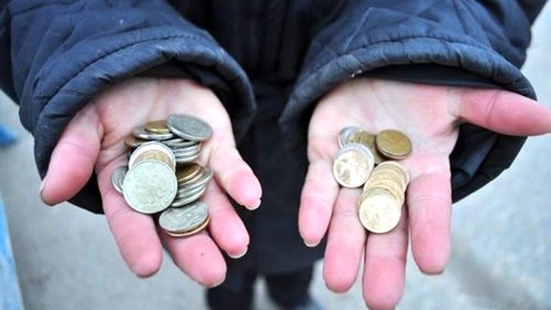 CONSTANȚA. Un bărbat și o femeie s-au ales cu dosar penal după ce ar fi pus mai mulți copii să cerșească