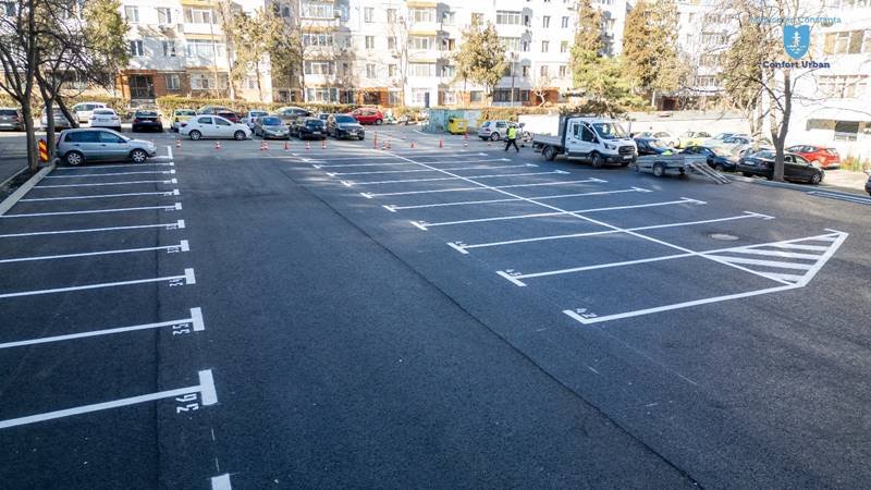 Primăria Constanța: 38 de noi locuri de parcare au fost amenajate în cartierul Tomis 3