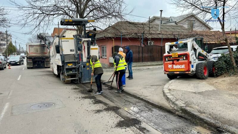 Se reabilitează carosabilul pe strada Theodor D. Speranția din cartierul Km 5