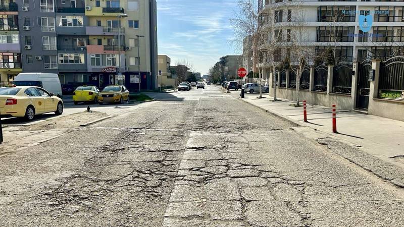 Primăria Constanța: Se reabilitează infrastructura rutieră în mai multe zone din oraș