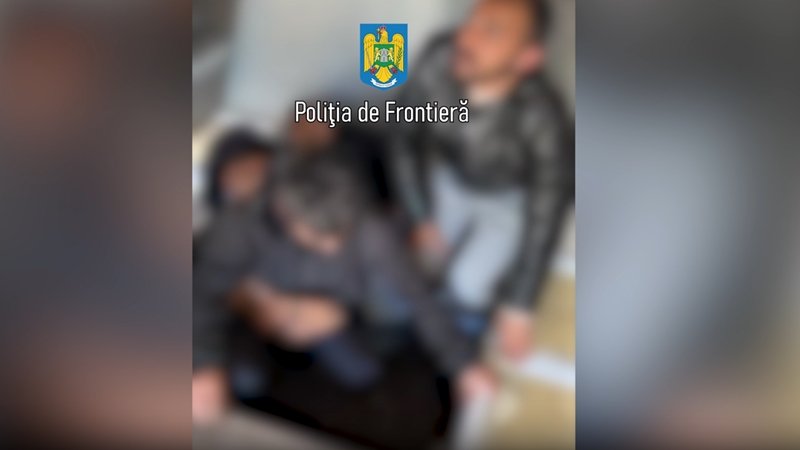 (VIDEO) Șase migranți au încercat să intre ilegal în țară, ascunși într-o autoutilitară