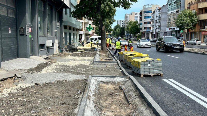 Primăria Constanţa: Se reabilitează infrastructura pietonală și rutieră în mai multe zone din oraș