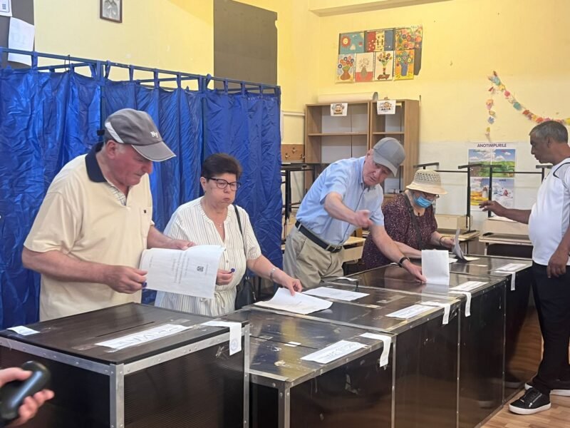 Constănţenii, aşteptaţi la vot! Cei mai activi votanți, până în prezent, sunt cei cu vârste între 45 și 64 de ani