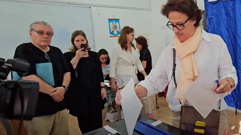 Felicia Ovanesian a votat: „Pentru o schimbare înțeleaptă și pentru ce n-am avut în ultimii 35 de ani”