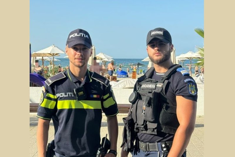 Clipe de panică în Mamaia. O fetiţă de 6 ani rătăcea pe plajă, plângea și-și striga mama: doi poliţişti au găsit-o pe micuţă. „Cu lacrimi în ochi și-a revăzut fetița…”