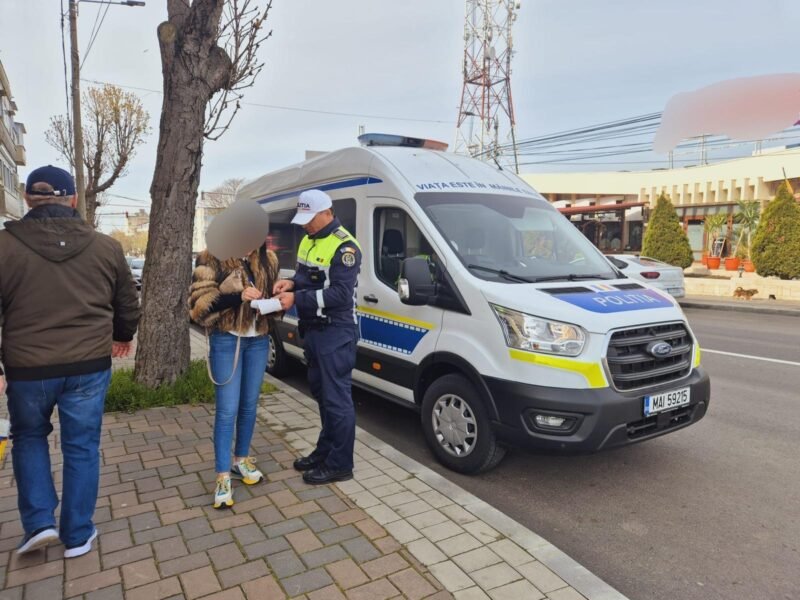 Amplă acțiune a polițiștilor constănțeni! Zeci de pietoni și bicicliști amendați