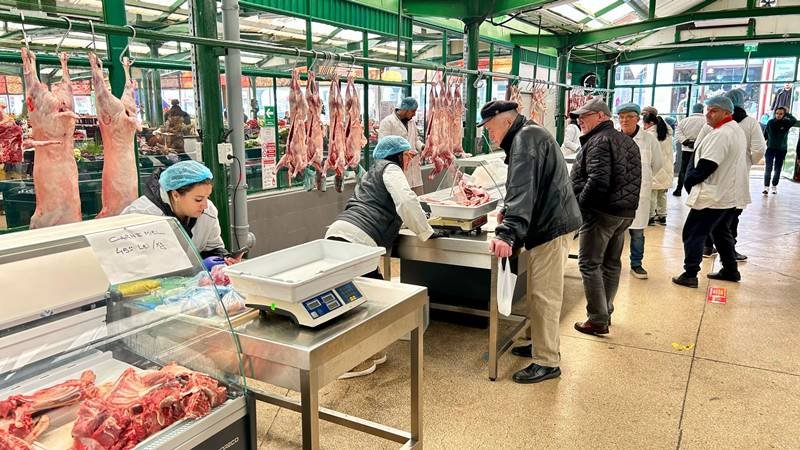 CONSTANȚA. Carne de miel de la producătorii locali, în Piețele Griviței și Tomis III