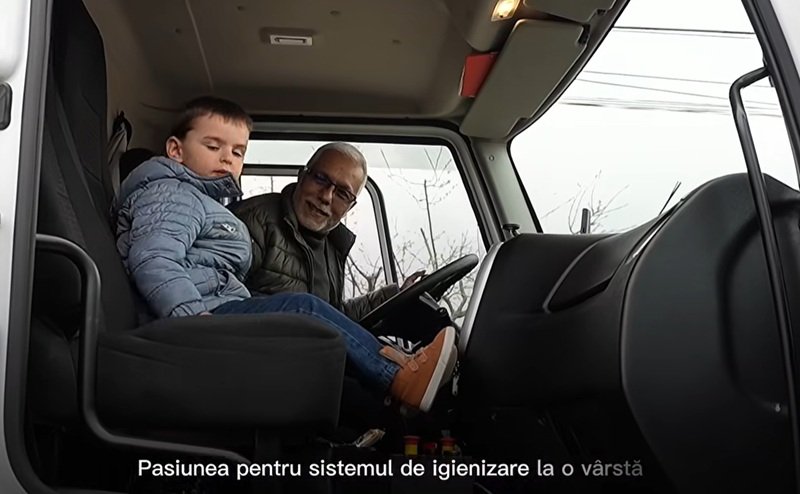Polaris i-a oferit o aniversare specială unui băiețel de 3 anișori. David a emoționat o întreagă echipă de salubrizare: „Este simbolul purității”