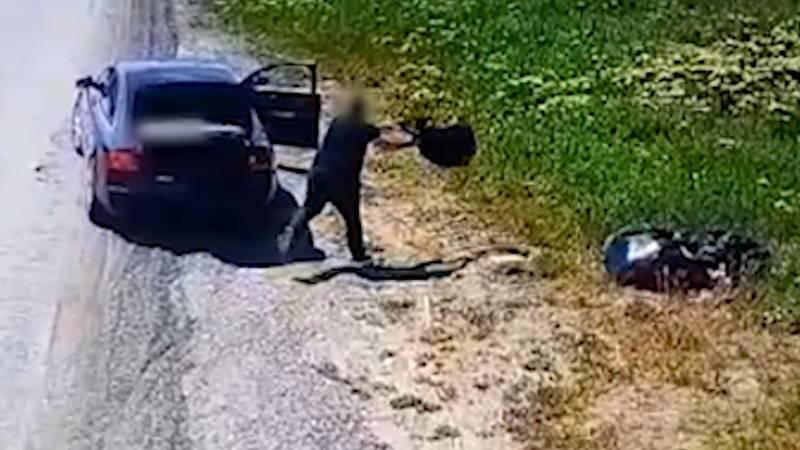 (VIDEO) CONSTANȚA. Trei persoane prinse de polițiștii locali în timp ce aruncau deșeuri pe domeniul public: au primit amenzi în valoare totală de 90.000 de lei și li s-au confiscat mașinile