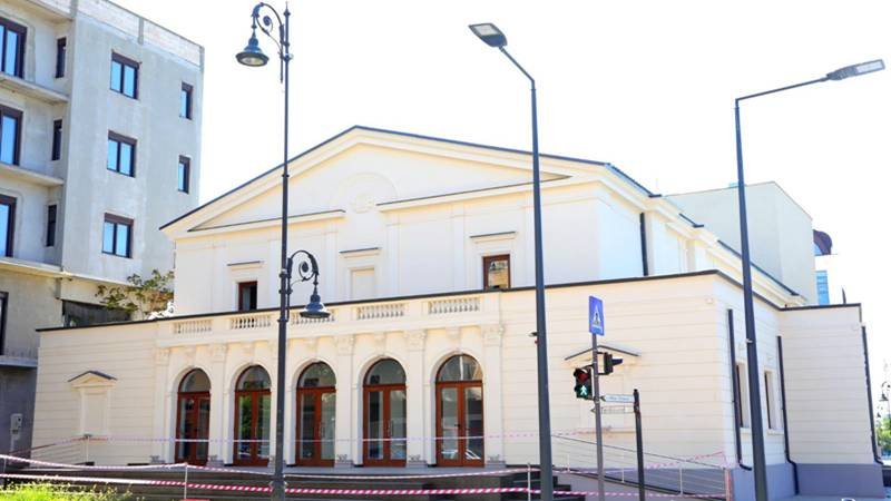 Cortina se va ridica din nou! Teatrul din Constanța, reabilitat, modernizat și pregătit de aplauze – imagini din interiorul clădirii