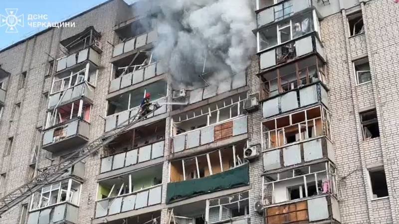 Atac aerian fără precedent în Ucraina: cel puțin doi morți și șapte răniți după un val de drone și rachete rusești – un F-16, doborât cu tot cu pilot la bord