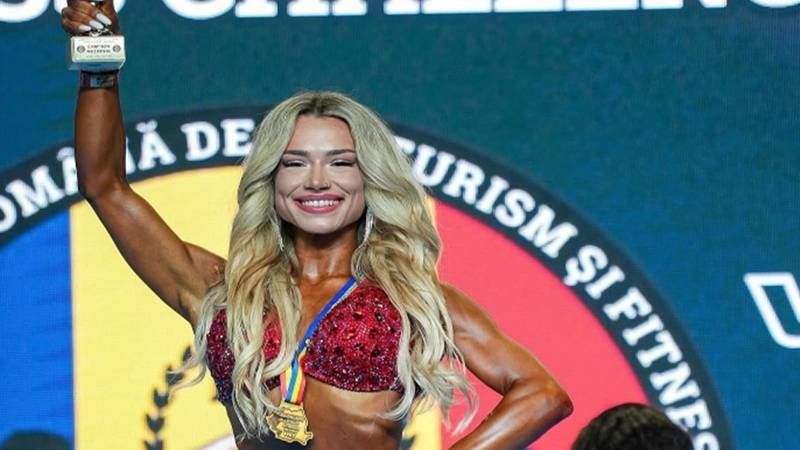 NAȚIONAL. Drumul de la suferință la podium. Mălina Giurgiu, femeia care a transformat durerea în aur pe scena culturismului