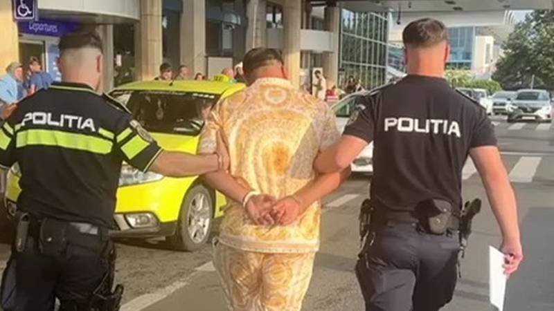 Taximetrist reținut după ce a înșelat un diplomat nigerian: suma uriașă pe care i-a cerut-o de la aeroport la un hotel din centrul Capitalei