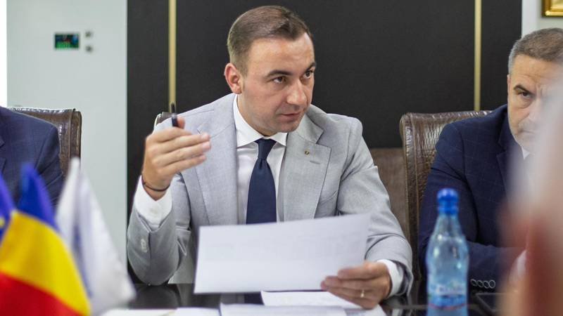 Ministrul Energiei cere companiilor de stat să reducă costurile cu salariații și costurile operaționale