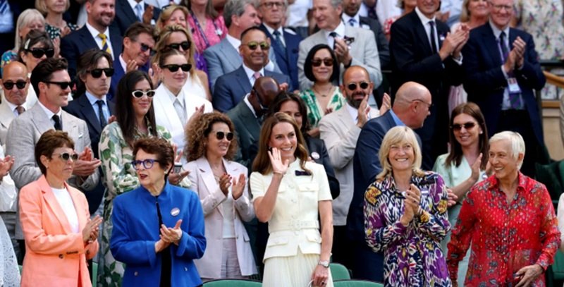 Mesajul Simonei Halep, după ce a stat aproape de Kate Middleton, în Loja Regală de la Wimbledon: „Atunci când mergi cu inima înainte…”