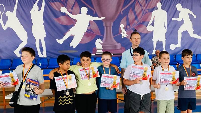 Performanță de excepție: Șahiștii de la CSM Constanța au cucerit 17 medalii la turneul internațional de șah Trofeul Techirghiol 2025 „Mircea Pavlov”