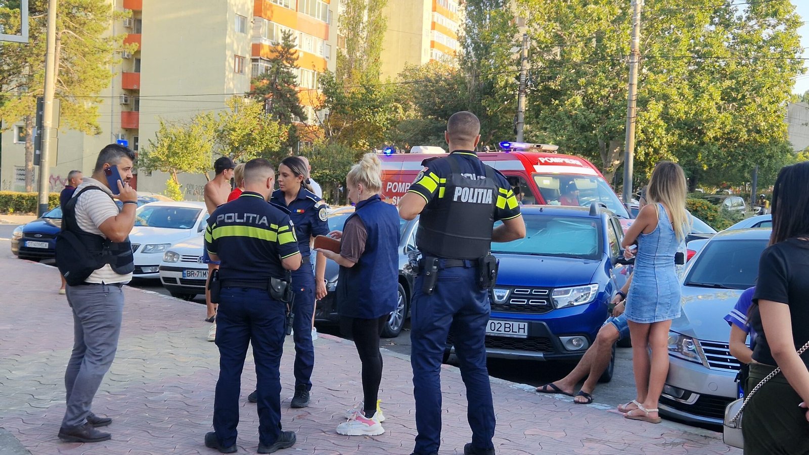 Scandal într-un bar din zona Cireșica. Trei oameni înjunghiați – polițiștii au reținut doi bărbați!