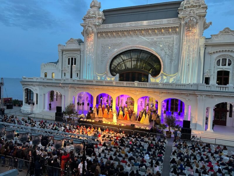 Cazinoul din Constanța împlinește 115 ani – spectacole și acces la un nou spațiu expozițional deschis la parterul clădirii!