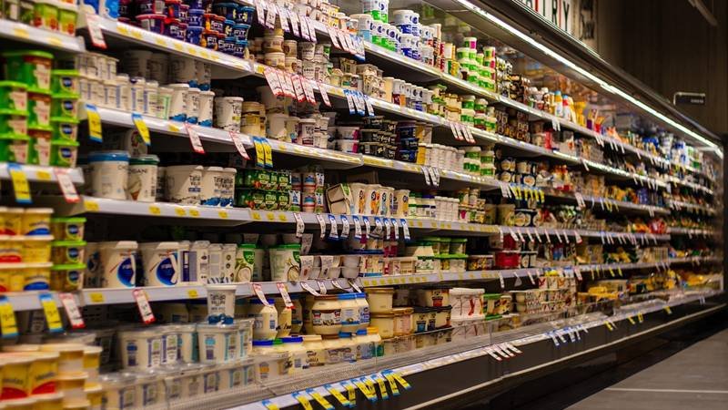Bărbat reținut după ce a furat bunuri în valoare de 200 de lei dintr-un magazin din Cernavodă