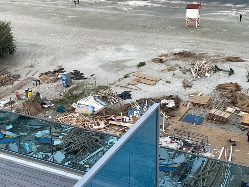 Cum arată litoralul românesc după demolarea construcțiilor de pe plaje