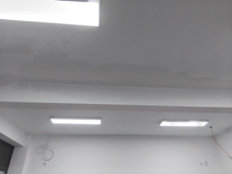 CONSTANȚA. Școală renovată cu peste 13 milioane de lei, inundată după ploaie. Elevii fac orele online