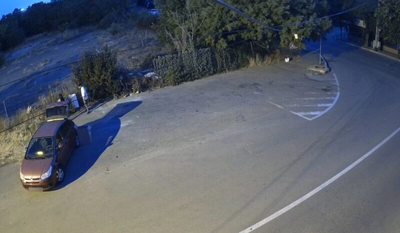 CONSTANȚA. Zeci de autovehicule folosite la aruncarea deșeurilor pe domeniul public, confiscate