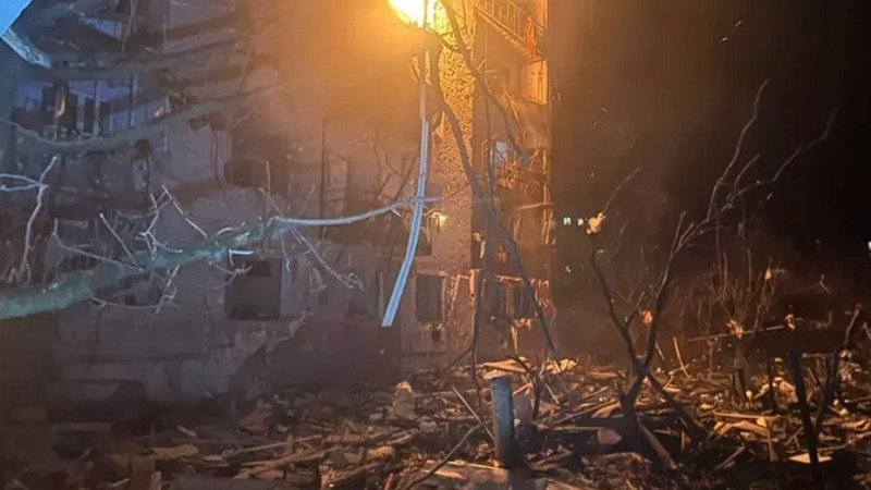 Trei morți și zece răniți în urma unui atac cu rachete rusești asupra regiunii Harkiv