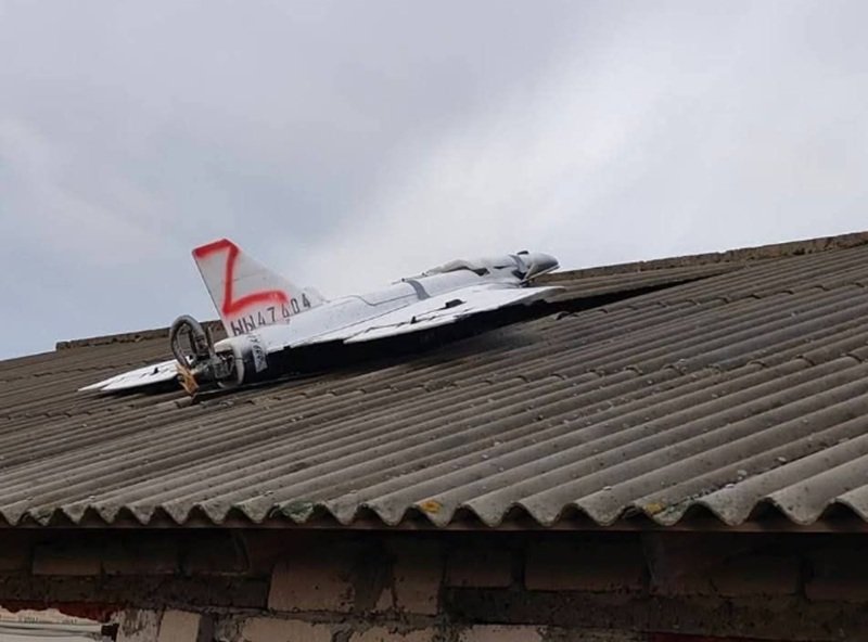 Ministrul Apărării din Republica Moldova: Șase drone au survolat Moldova. Una a căzut peste o casă: persoanele au fost evacuate şi perimetrul izolat