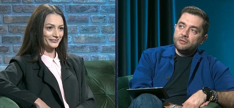 Maria Saioc, consilier AUR Constanța, invitată la „Între alb și negru”: „Nu sunt extremistă. De ce? Ca mă duc și arăt cu degetul: primarul acesta a furat”