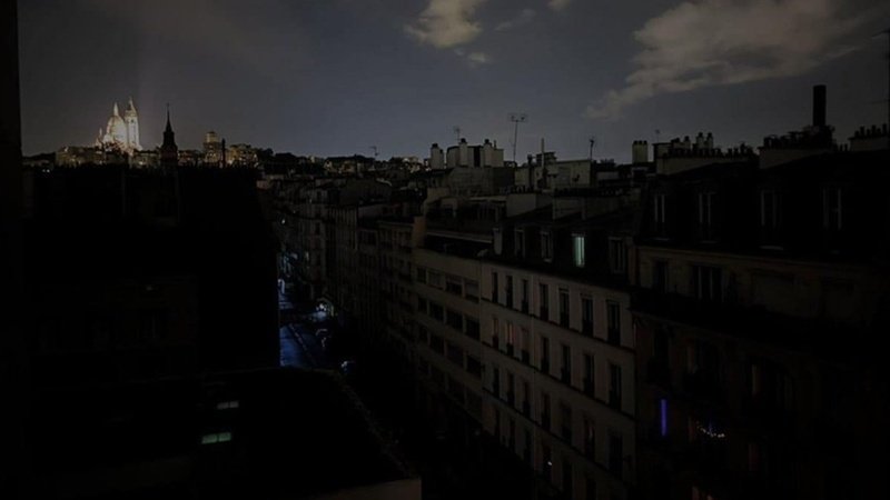 Pană de curent la Paris, din motive încă necunoscute: 170.000 de locuințe au rămas fără electricitate