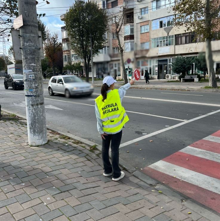 Momente de panică pentru un copil de 14 ani, lovit pe trecerea de pietoni în Ovidiu