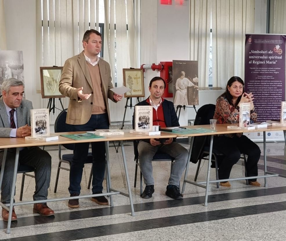 FOTO Eveniment cultural la MINAC: cercetătorul Constantin Cheramidoglu a lansat două volume despre România